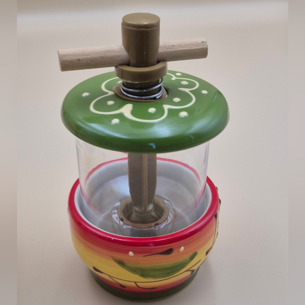 2 Le Cluny French Handpainted Ceramic Herb Mill/ Spice Salt Pepper Grinders - Picture 7 of 10